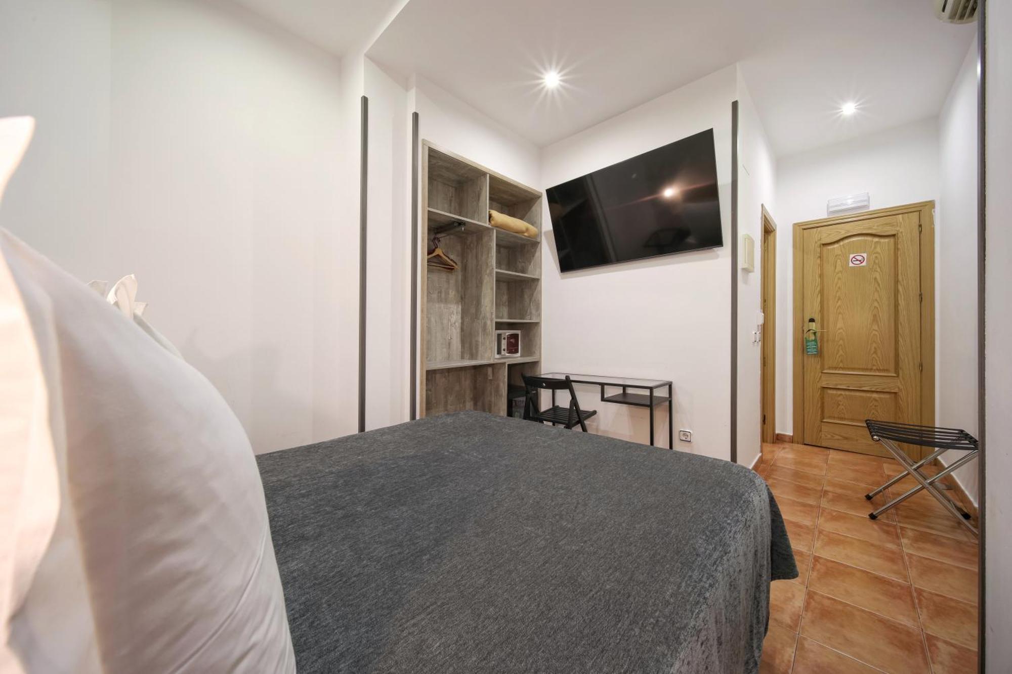 Hostal Las Fuentes (Adults Only) — Fotos 3